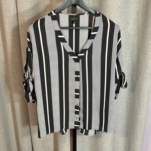 Women’s Worthington Blouse Size L